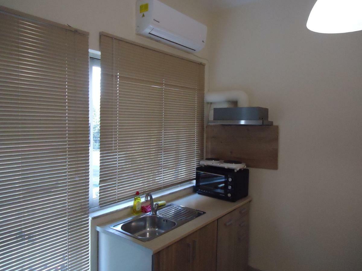 דירות לריסה Original House מראה חיצוני תמונה