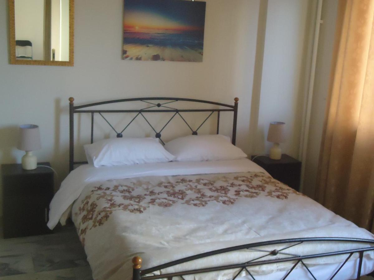 דירות לריסה Original House מראה חיצוני תמונה